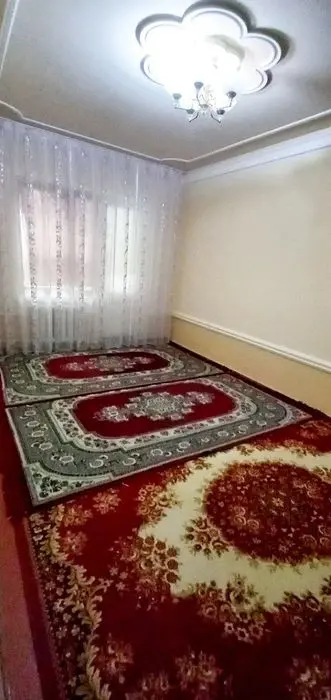 Ibn sino 1 4xona 2 etaj