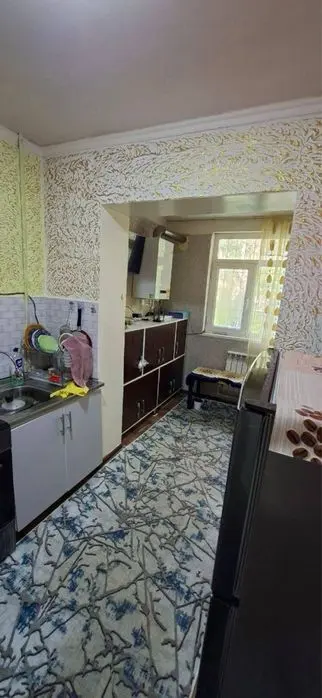 Чирчик шахар 3 м/р 2х Нархи 32.000 Бош толов ва паспорт бн Ипотека