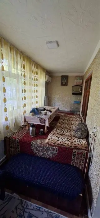 Чирчик шахар 3 м/р 2х Нархи 32.000 Бош толов ва паспорт бн Ипотека