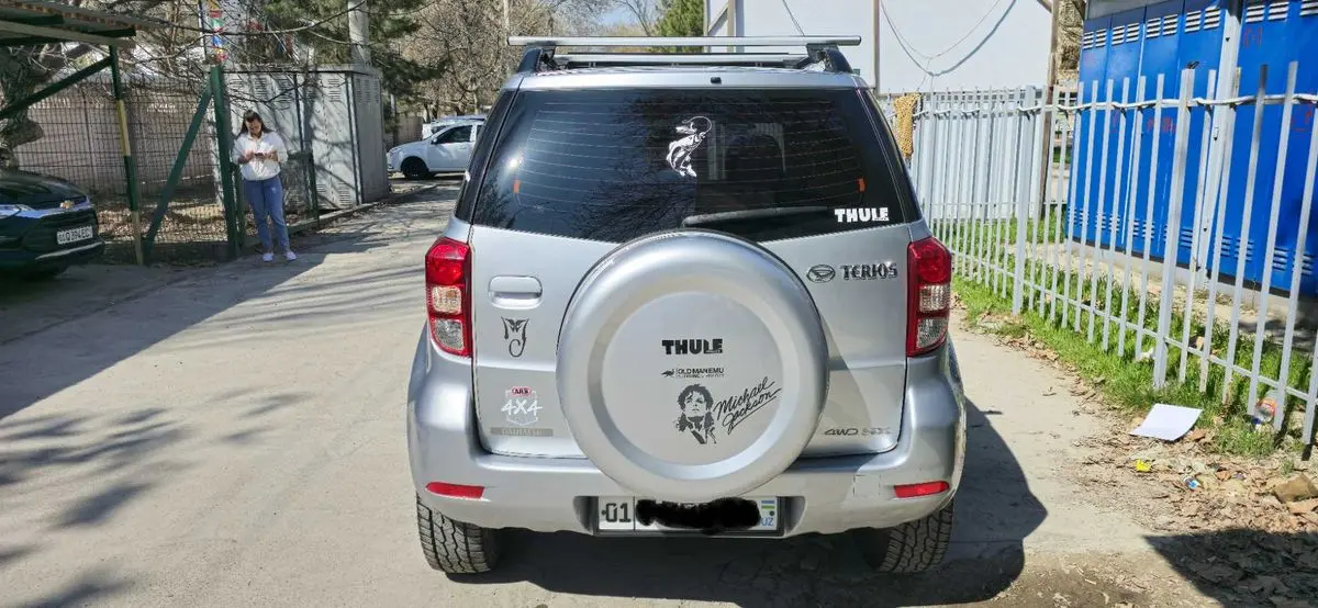 Daihatsu Terios 2 (Toyota Rush) 2007 г. 4х4