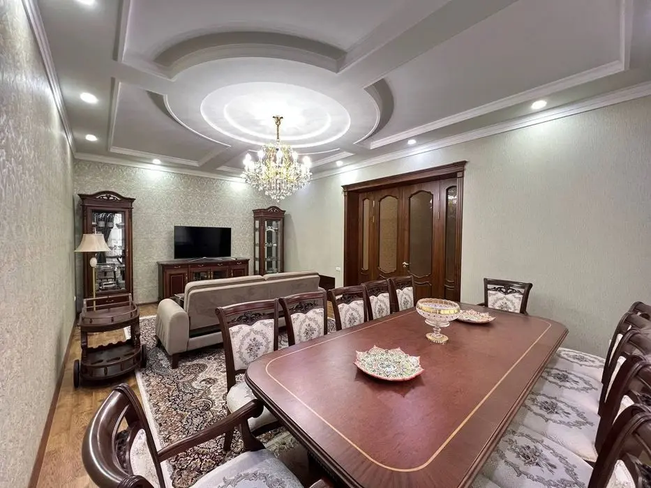 Луначарский, Мирзо Улугбек! Продается Евродом 3,6 соток 7 комнат