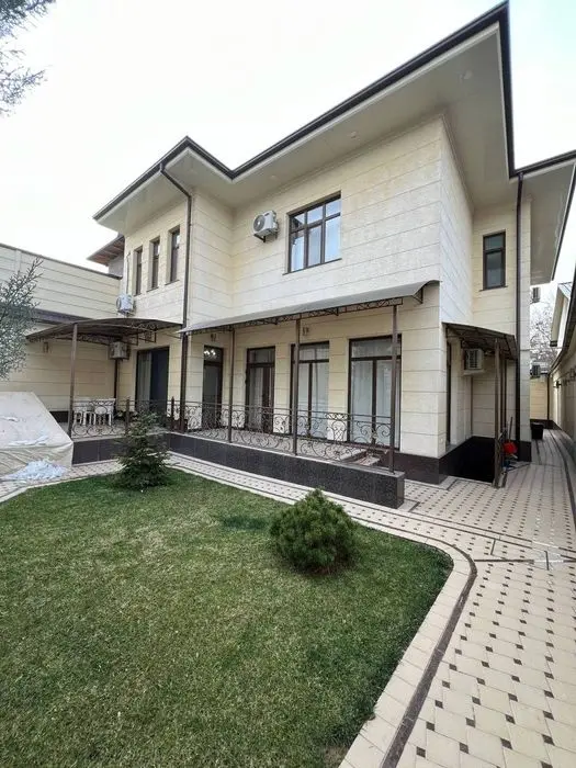 Луначарский, Мирзо Улугбек! Продается Евродом 3,6 соток 7 комнат