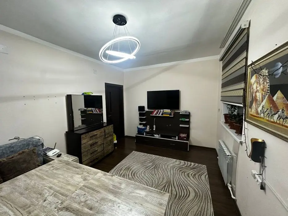 Продаётся 3-х комнатная квартира в Янгихаётском районе Сергели 7а