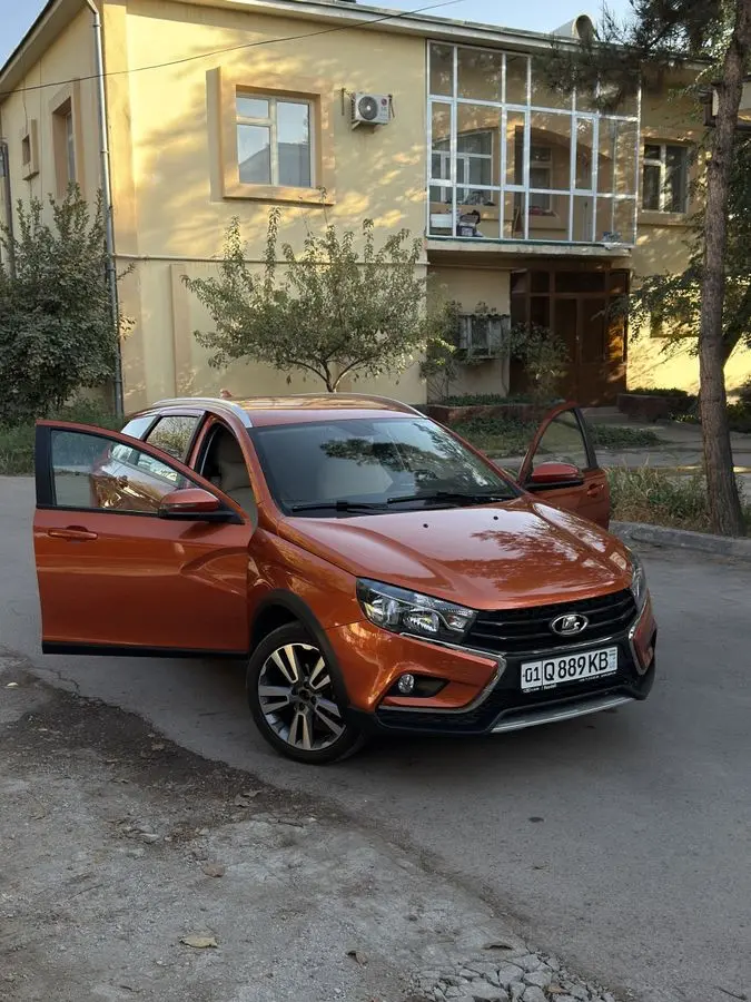 Lada Vesta Cross SW (Mars) full