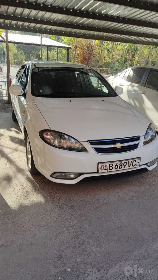 Chevrolet gentra 2014