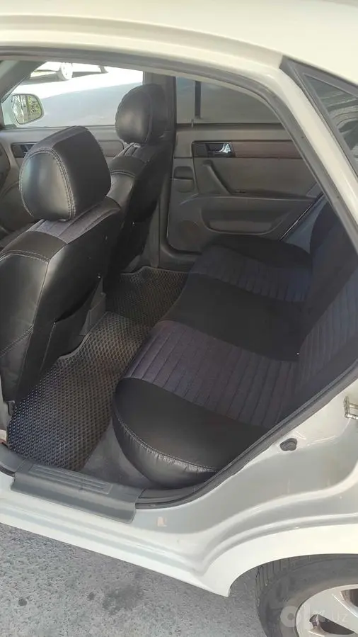 Chevrolet gentra 2014