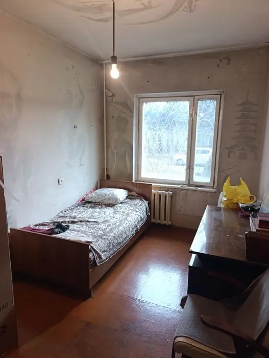Юнусабад 12, 3/1/5. 2*6 балкон.