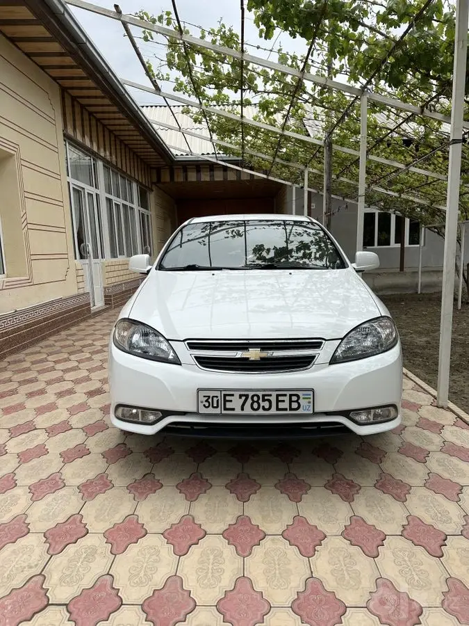 Chevrolet Gentra 2015, ideal holatda, toza avtomobil