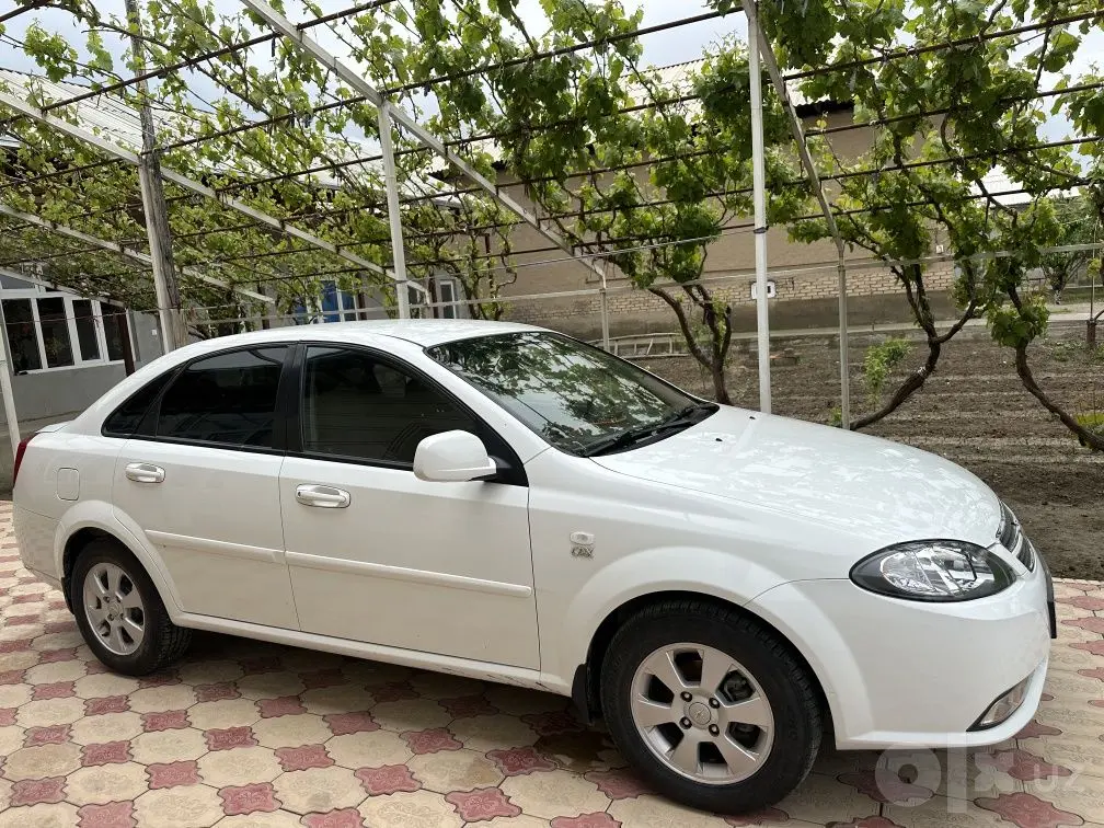 Chevrolet Gentra 2015, ideal holatda, toza avtomobil