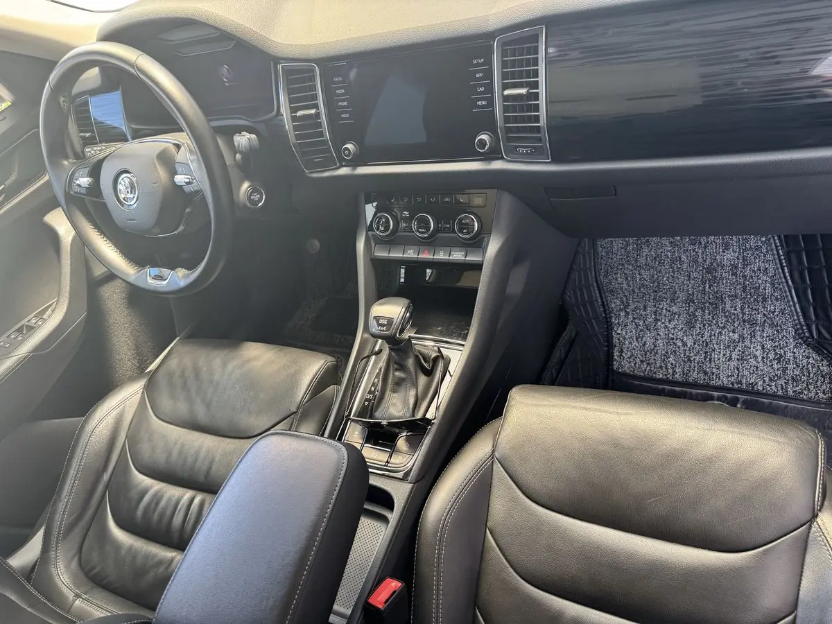 skoda kodiaq 2021 Срочно срочно