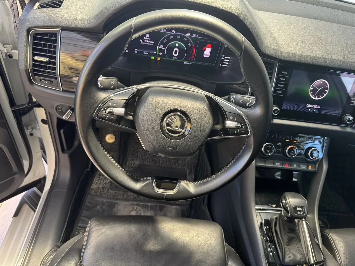 skoda kodiaq 2021 Срочно срочно