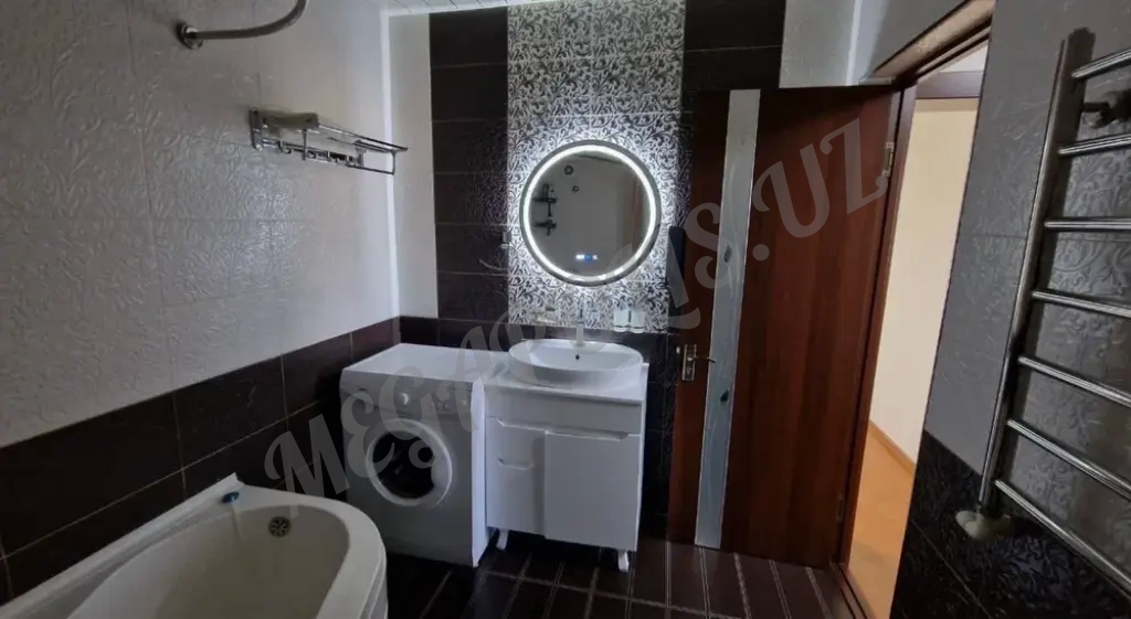 Ц-5 3/4/4 Сдается Квартира Аренду