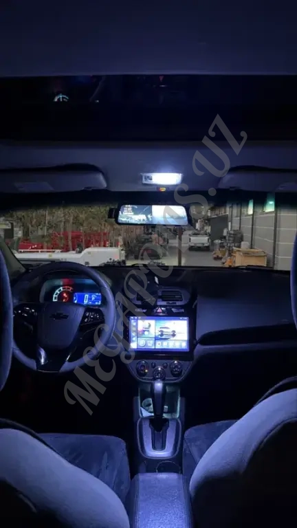 Кобальт 4 позиция фул наврот, люкли сотилади.