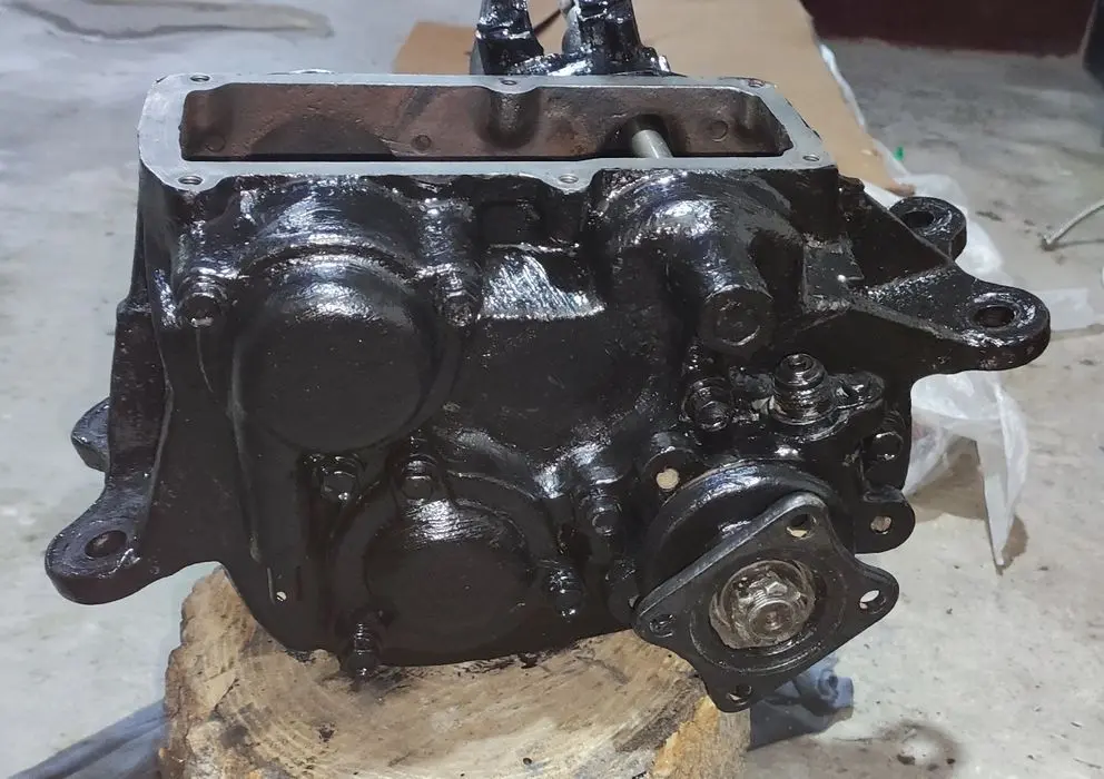RAZDATKA GAZ 69 SOTILADI. ishlatish uchun tayyor.