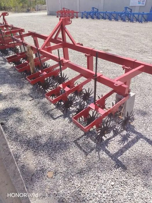 Traktor qatqaloq kesak maydalaydigon