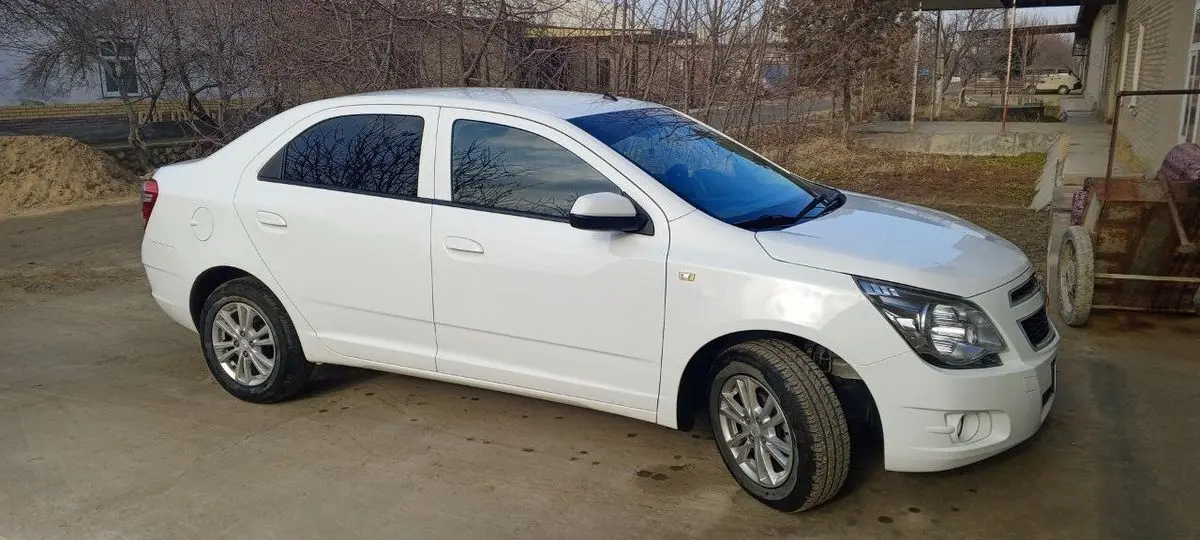 Avtomobil savdosi